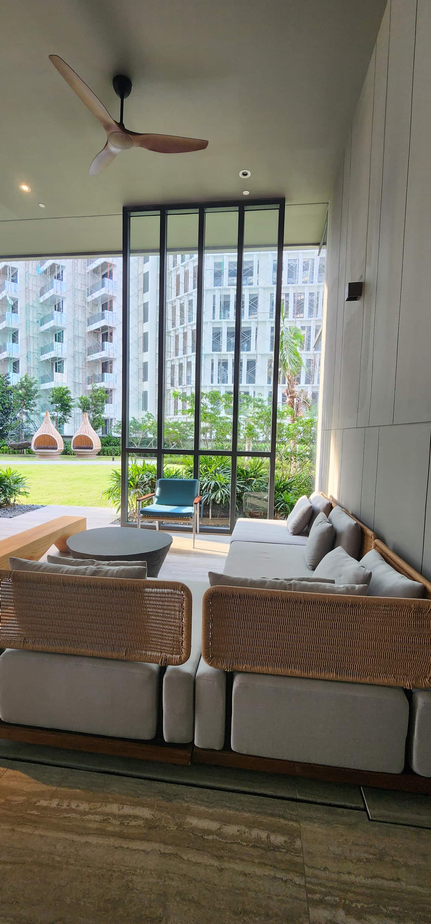 Lakeside lounge pods